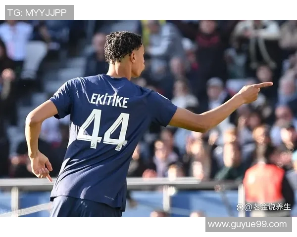 弗赖堡迎战汉诺威96赛前分析与球迷热议汇总