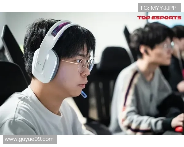 英雄联盟盛典：深入解析WE战队的实力与战术之道